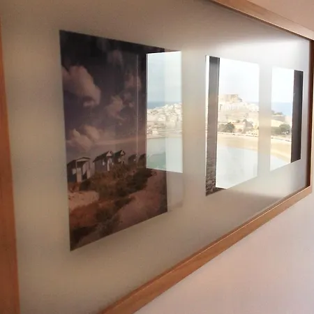 Views Apartment *